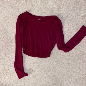 4/$15!! Maroon Long Sleeve Crop